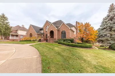 50045 Standish Court, Plymouth, MI 48170 - Photo 3