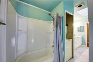 8124 Valleyview Dr, Ypsilanti, MI 48197 - Photo 29