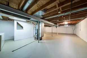 8124 Valleyview Dr, Ypsilanti, MI 48197 - Photo 35