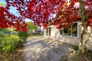 8124 Valleyview Dr, Ypsilanti, MI 48197 - Photo 41