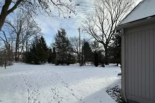 2225 Chaucer Ct, Ann Arbor, MI 48103 - Photo 33