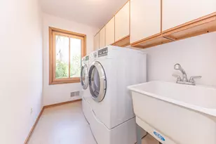 2225 Chaucer Ct, Ann Arbor, MI 48103 - Photo 27