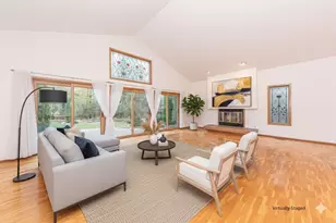 2225 Chaucer Ct, Ann Arbor, MI 48103 - Photo 5
