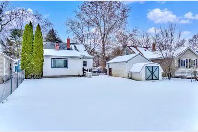 2422 Midday Street, Jackson, MI 49203 - Photo 3