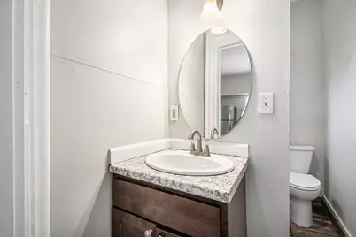 835 Bates Street SE, Grand Rapids, MI 49506 - Photo 11