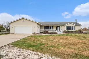 4314 W Hickory Rd, Hickory Corners, MI 49060 - Photo 31