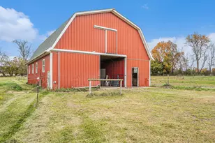 4314 W Hickory Rd, Hickory Corners, MI 49060 - Photo 25