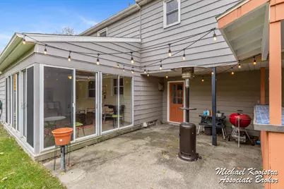 2236 Tecumseh Drive SE, Grand Rapids, MI 49506 - Photo 41