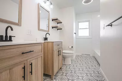 2034 Union Avenue, Benton Harbor, MI 49022 - Photo 11