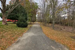 121 Davis Lake Rd, Lapeer, MI 48446 - Photo 11