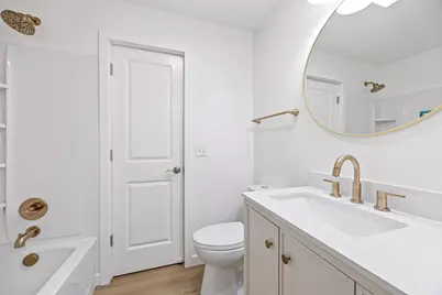 1208 W Broadway Street, Mount Pleasant, MI 48858 - Photo 15