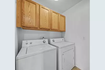 759 W Barrington Circle, Jackson, MI 49203 - Photo 13