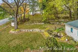 303 E Colfax St, Hastings, MI 49058 - Photo 25