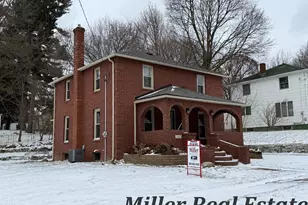 303 E Colfax St, Hastings, MI 49058 - Photo 1