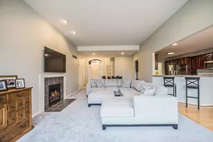 49433 N Glacier, Northville, MI 48168 - Photo 9