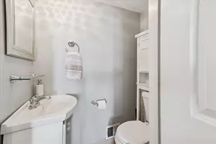 23675 Stonehenge Blvd, Novi, MI 48375 - Photo 21