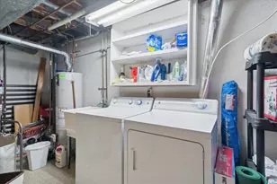 23675 Stonehenge Blvd, Novi, MI 48375 - Photo 33