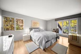 6030 Champagne Ct SE, Grand Rapids, MI 49546 - Photo 17