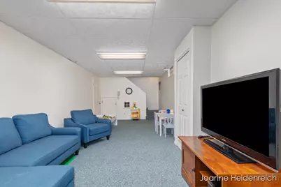 2526 Birchcrest Drive SE, Grand Rapids, MI 49506 - Photo 35