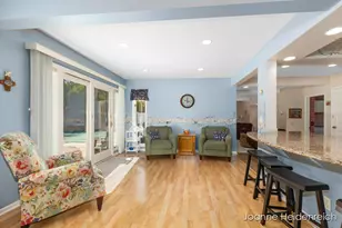 2526 Birchcrest Dr SE, Grand Rapids, MI 49506 - Photo 13