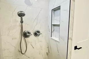 16420 Sleepy Hollow Dr, Fenton, MI 48430 - Photo 29