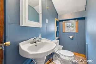 1044 Van Buren Ave NW, Grand Rapids, MI 49504 - Photo 13