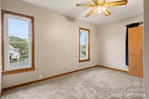 1044 Van Buren Ave NW, Grand Rapids, MI 49504 - Photo 17