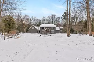 6142 Scenic Woods Cir N, Muskegon, MI 49445 - Photo 3