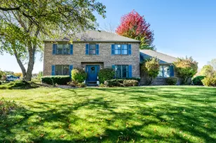 3800 Park Pl, Saint Joseph, MI 49085 - Photo 1