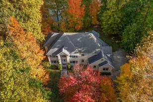 419 River Run Dr, Saint Joseph, MI 49085 - Photo 3