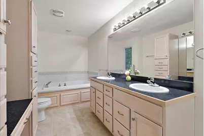 419 River Run Drive, Saint Joseph, MI 49085 - Photo 37