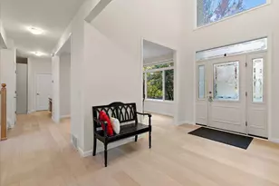 419 River Run Dr, Saint Joseph, MI 49085 - Photo 5