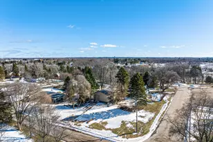 439 9th St, Manistee, MI 49660 - Photo 5
