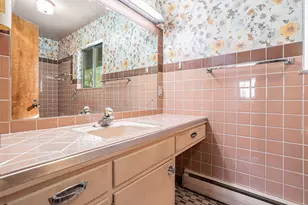 236 Central St, Battle Creek, MI 49017 - Photo 13