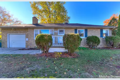 655 E Ellis Road, Norton Shores, MI 49441 - Photo 5