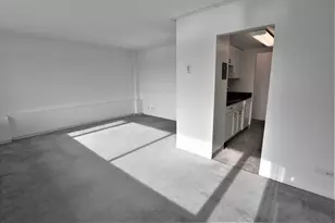 555 E William St, Ann Arbor, MI 48104 - Photo 3