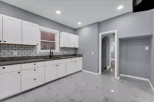 16148 Roselawn St, Detroit, MI 48221 - Photo 11