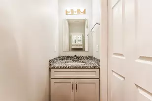 2434 Mulberry Ct, Ann Arbor, MI 48104 - Photo 13