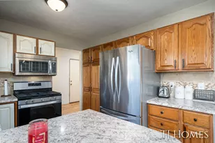 4351 Hickory View Ct, Wayland, MI 49348 - Photo 13