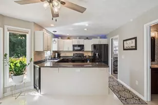 727 Tanbark Dr, Dimondale, MI 48821 - Photo 19