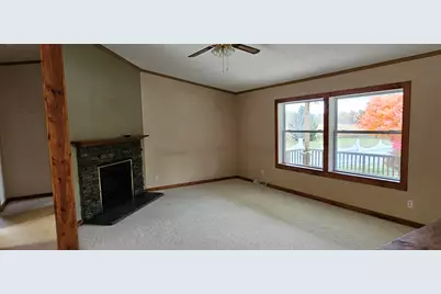 7430 Ingalls Road, Belding, MI 48809 - Photo 11