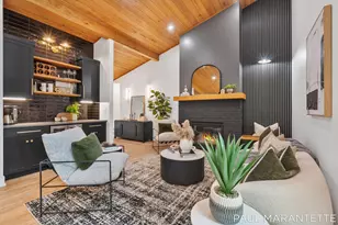 9421 Lakeview Ct, West Olive, MI 49460 - Photo 13