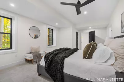 9421 Lakeview Court, West Olive, MI 49460 - Photo 25