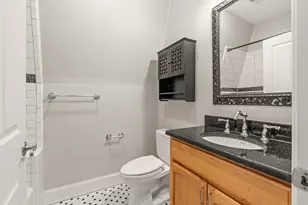 291 Edmund St Pl, Detroit, MI 48201 - Photo 15