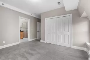 291 Edmund St Pl, Detroit, MI 48201 - Photo 11