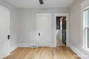 240 Calkins Ave SE, Grand Rapids, MI 49506 - Photo 17