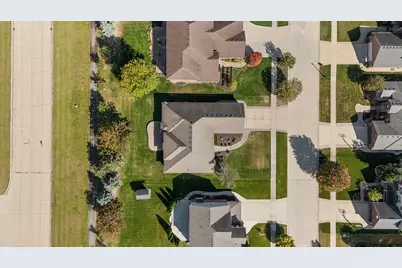 50247 Cheltenham Drive, Macomb, MI 48044 - Photo 19