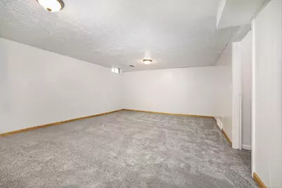 2700 Birchcrest Drive SE, Grand Rapids, MI 49506 - Photo 13