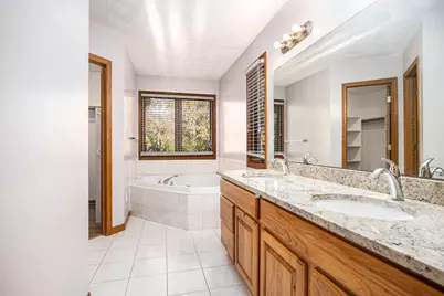 7370 Morgan Road, Battle Creek, MI 49017 - Photo 17