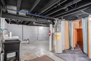 1539 Mason St NE, Grand Rapids, MI 49503 - Photo 23